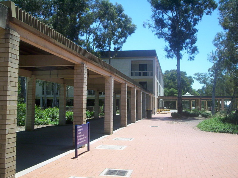 Along the UC concourse, towards the Library